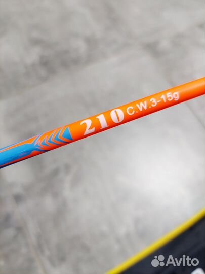 Спиннинг shimano catana в сборе с приманками