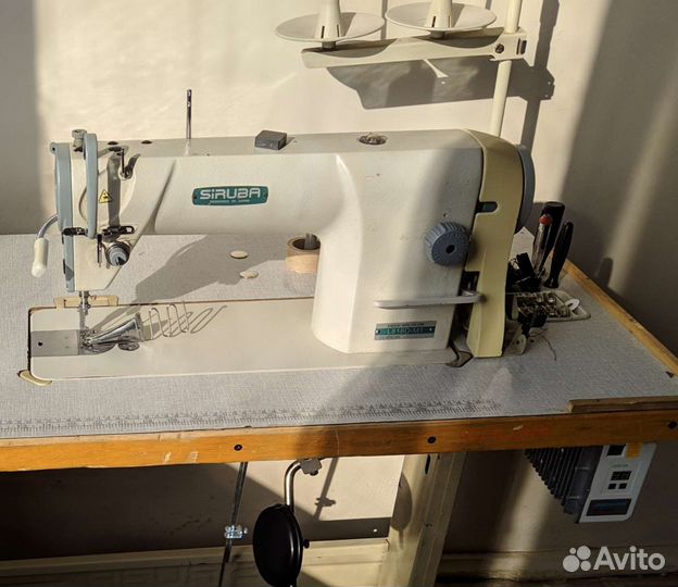 Швейная машина siruba