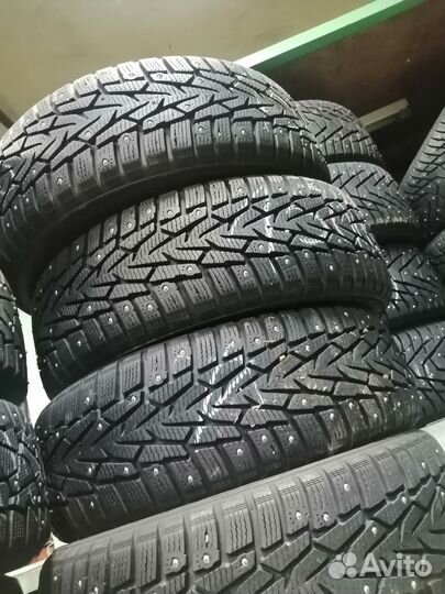 Nokian Tyres Hakkapeliitta 7 SUV 185/65 R15