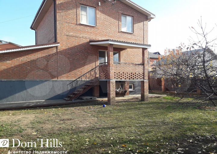 Дом 192 м² на участке 6 сот.