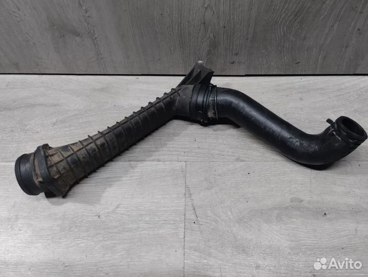 Патрубок интеркулера VAG