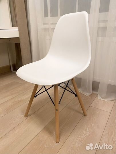 Стул eames