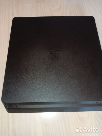 Sony PS4 slim