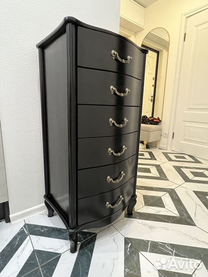 Шкафы и комоды