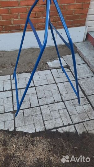 Информациоонная стойка