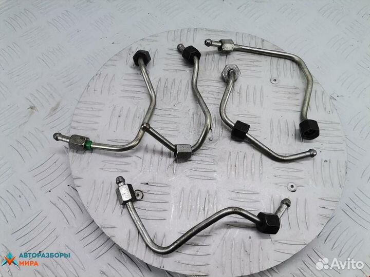 Трубка топливная Peugeot 207 2007 1570R4