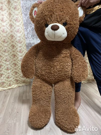 Плюшевый медведь
