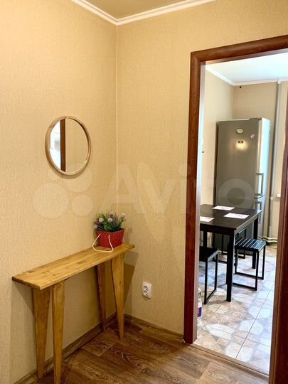 2-к. квартира, 52 м², 3/9 эт.