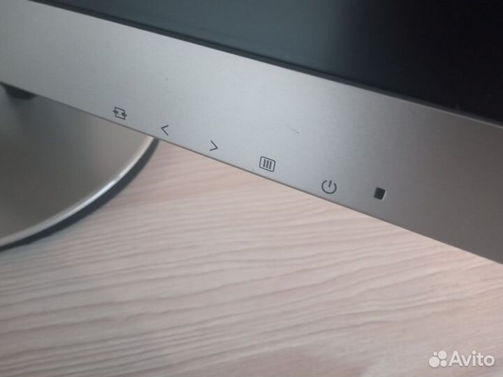 Безрамочный ЖК монитор AOC i2269vwm/iPS