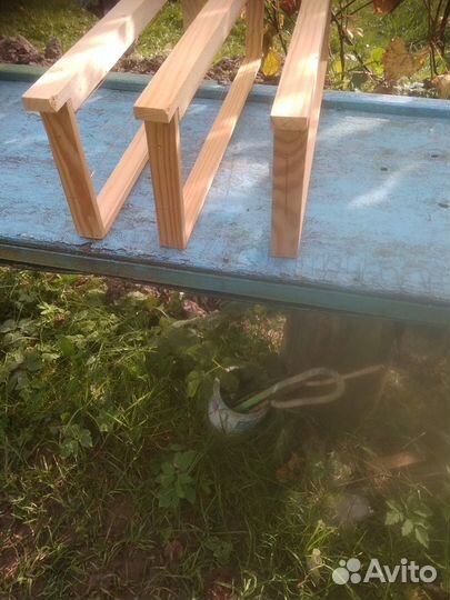 Комплектующие для ульев пчел