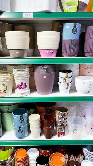 Цветочные горшки и балконные ящики