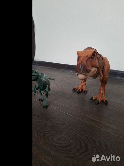 Динозавр Тирекс jurassic world