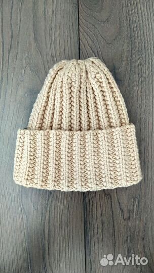 Шапка женская вязаная ручная работа