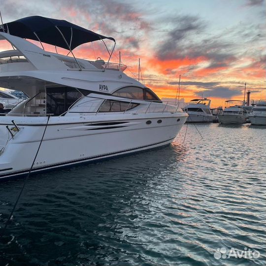 Прогулки на яхтах и катерах