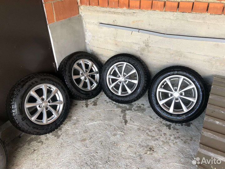 Bfgoodrich G-Force Stud 185/65 R14