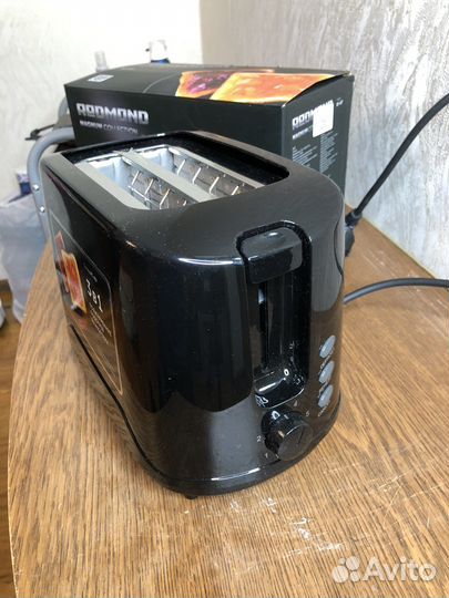 Тостер Redmond RT-437