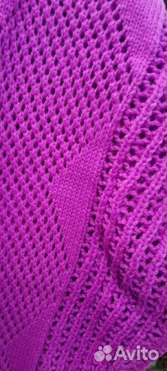 Свитер женский 46 48. (M)