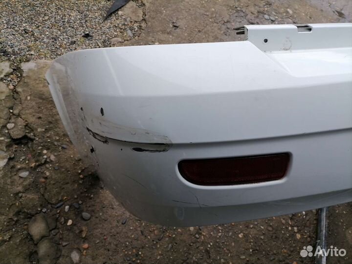 Задний бампер на priora