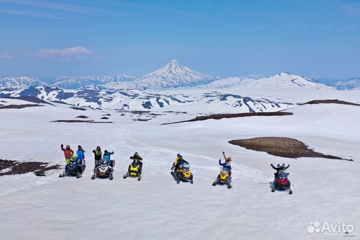 Туры по Камчатке. Летом на снегоходах на вулкан