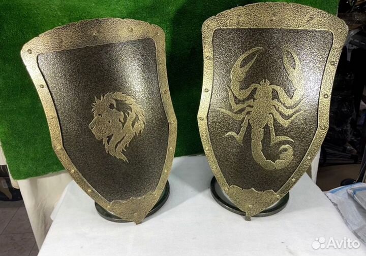 Подставка под шампуры Щит