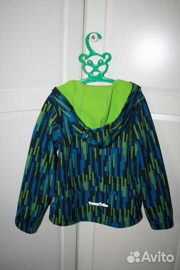 Детская одежда. Куртка для мальчика