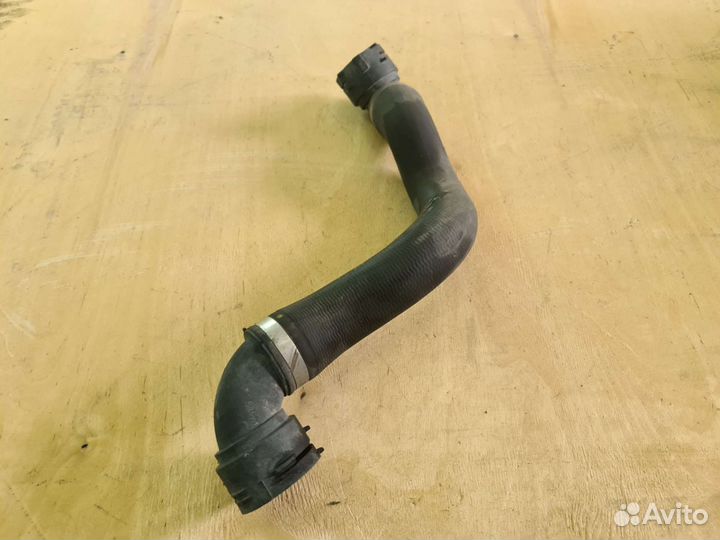 Патрубок радиатора Mercedes W205