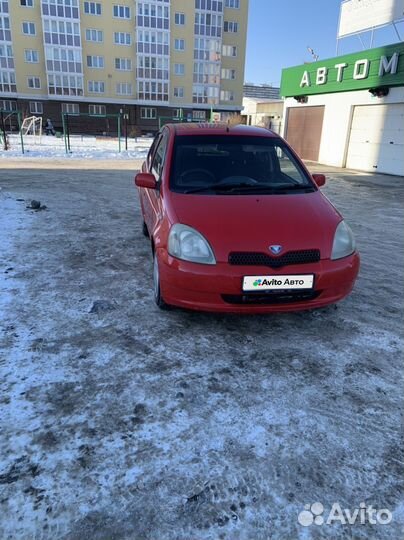 Toyota Vitz 1.0 AT, 1999, 300 000 км