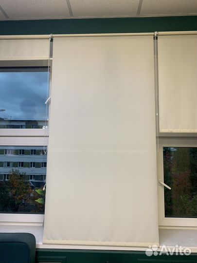 Рулонные шторы бу