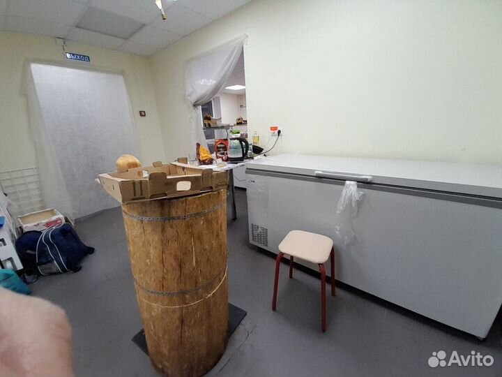 Морозильный ларь с глухой крышкой снеж