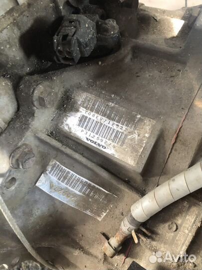 Двигатель и каробка на вольво s40