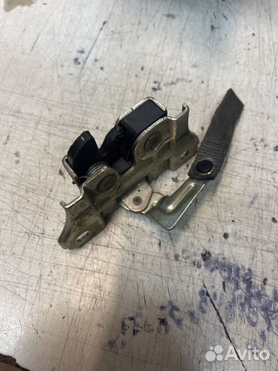 Замок багажника Fiat Albea