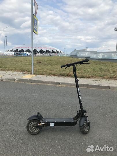 Электросамокат Voyager 1200