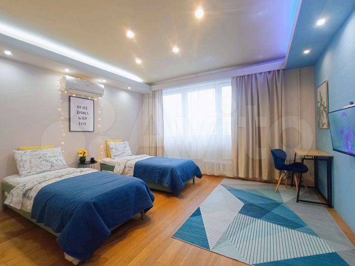 2-к. квартира, 56 м², 10/17 эт.