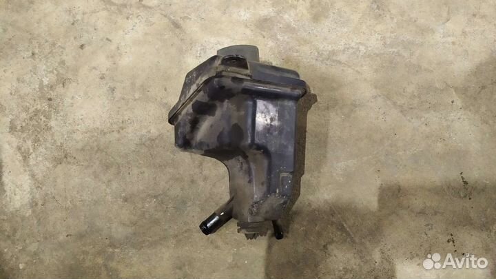 Бачок гур Ауди а8d3 4.2 bfm