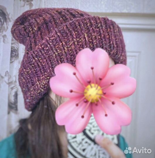 Шапки женская вязаная(4 штуки )