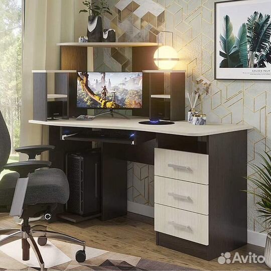 Компьютерный стол №1