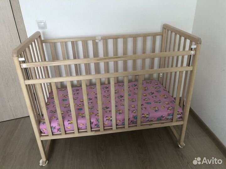 Кроватка детская с матрасом бу