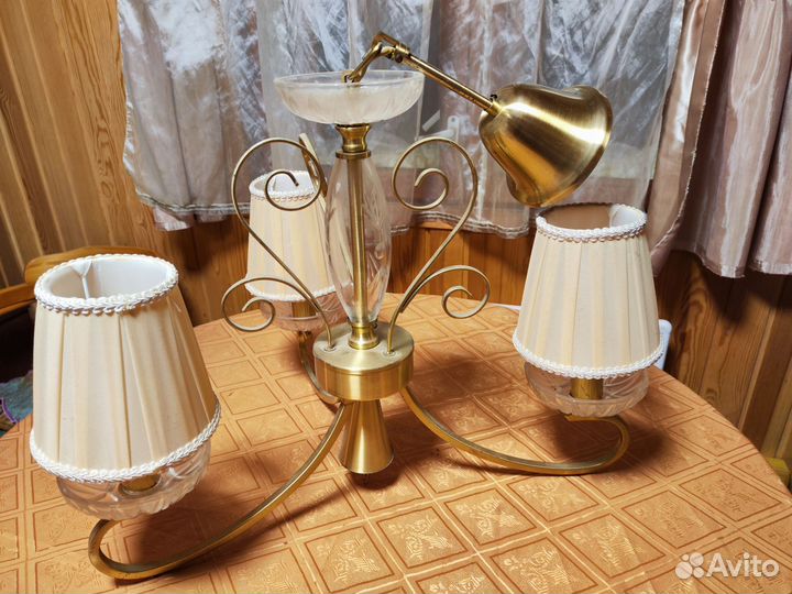 Люстра потолочная бу
