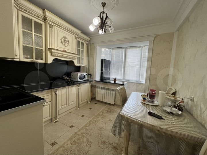 2-к. квартира, 60 м², 8/9 эт.