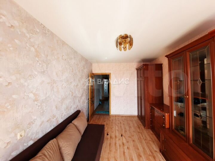 2-к. квартира, 57 м², 7/10 эт.