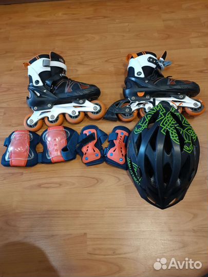 Роликовые коньки в комплекте