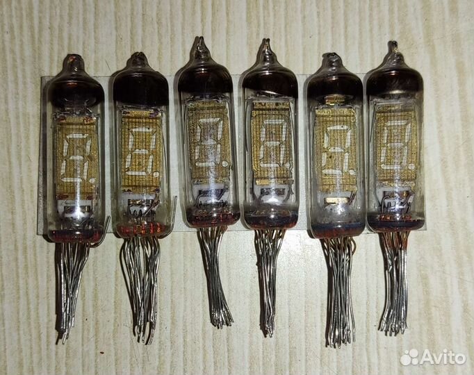 Индикаторные лампы ин8-2,ин4,ив6,Z573M,ив3,3А,ин18