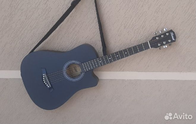 Новая гитара акустика матовая