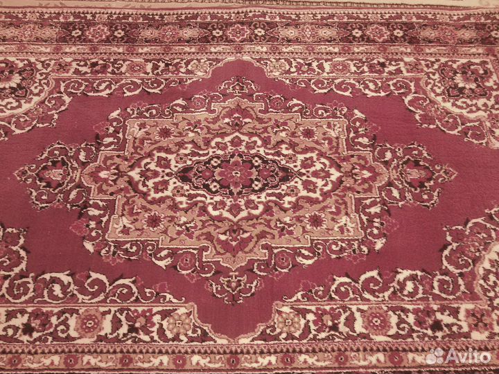 Ковёр шерстяной