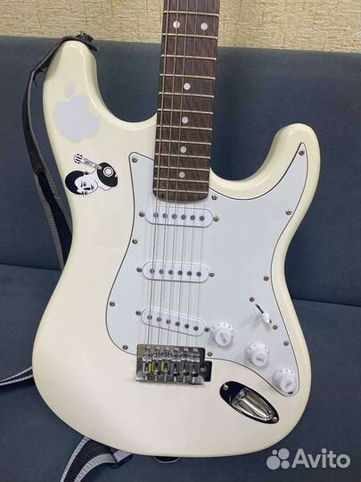 Электро гитара