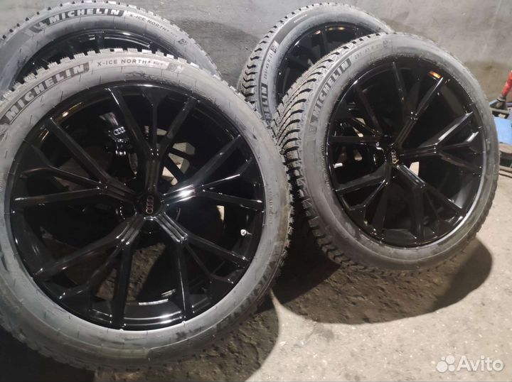 R21 Nokian Tyres Hakkapeliitta 10p SUV 285/45, PCD 5x112 DIA 66.6