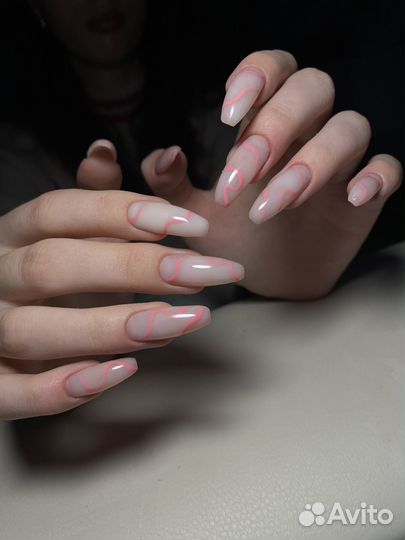 Мастер маникюра