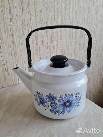 Чайник эмалированный 2л новый