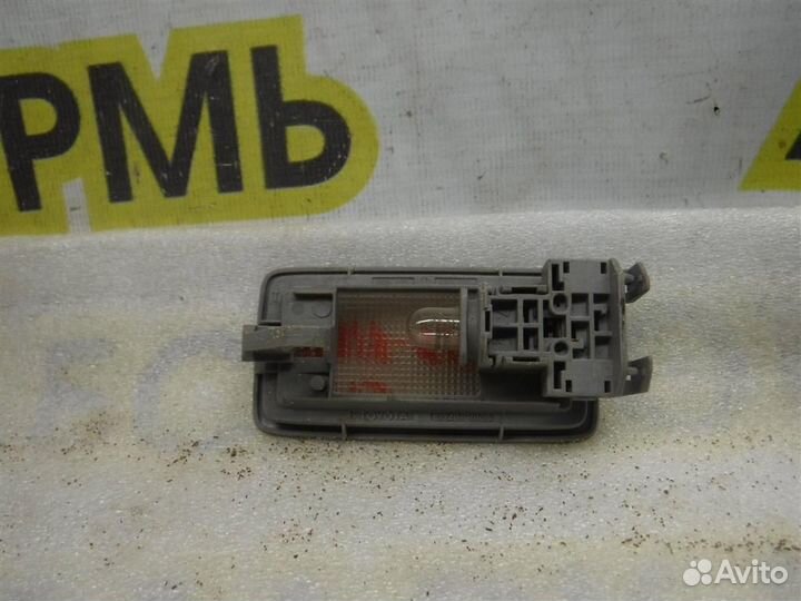 Плафон салонный Toyota Corolla (E150) 2006-2013