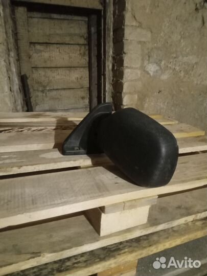 Зеркало левое нива 21214